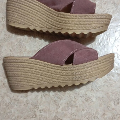 Platform sandals like new, size 36, pink
