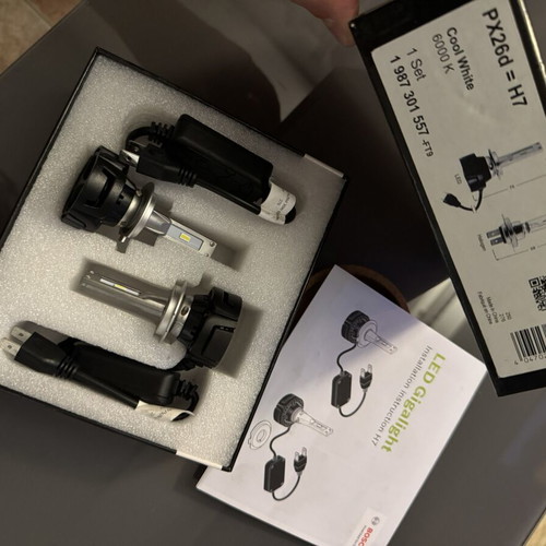 Bosch LED 6000K H7 bulbs new