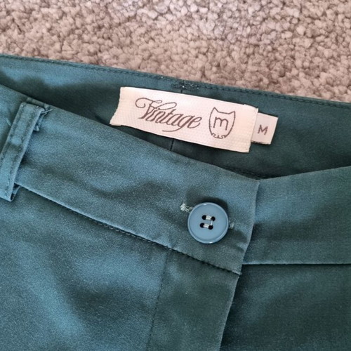 Moutaki pants size M used, excellent fit, green color