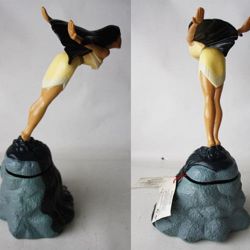 Vintage 90's shampoo figure Pocahontas 26cm Damascаr Italy new
