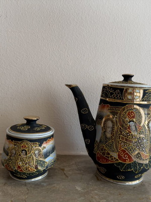 Vintage Satsuma tea set with teapot and sugar bowl, hand painted LD