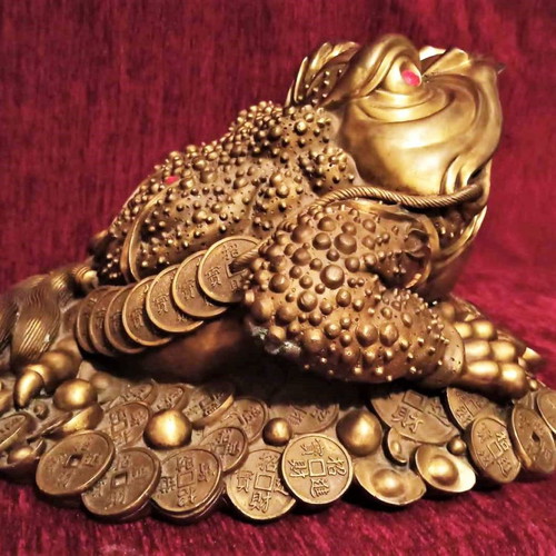Large Feng Shui Frog new, solid bronze