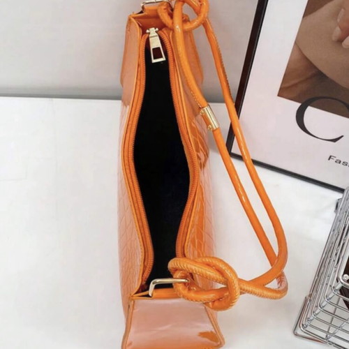 Summer shoulder bag like new, orange