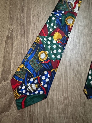 Giorgio Armani silk tie handmade, like new, multicolor