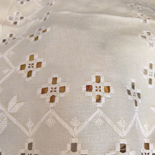 Tablecloth Tishlife new, milky yellow, size 104x41 cm