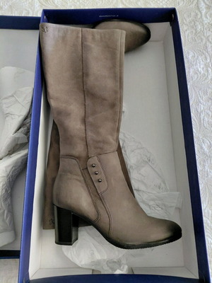 Caprice boots new, size 39, beige brown