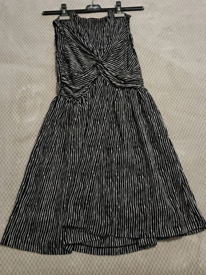 Shihka London striped black and white dress like new, small