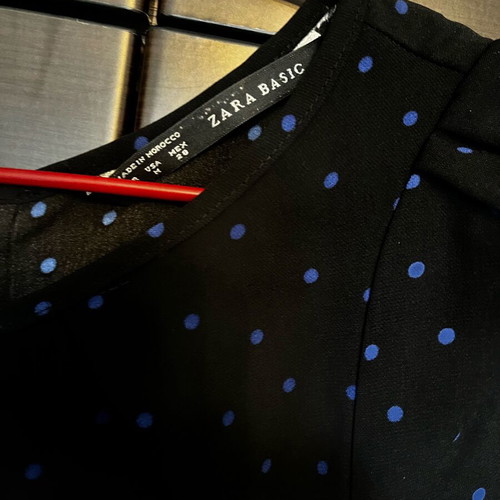 Zara short-sleeve blouse polka dot black and blue like new