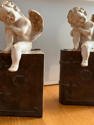 Decorative cherub set on books, like new, 2 pieces