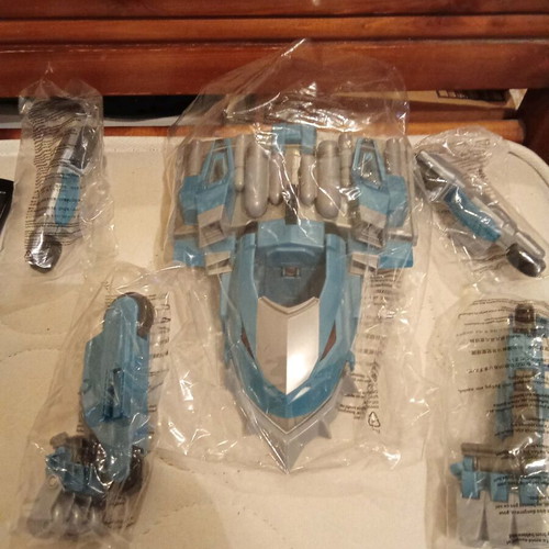 Thundertank Thundercats new with mini Panthro