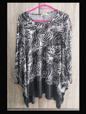 Philosophy women's asymmetrical animal print blouse like new, One Size