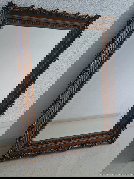 Καθρέπτης αντίκα 1,12×0,80cm  με σκαλιστή περίτεχνη κορνίζα