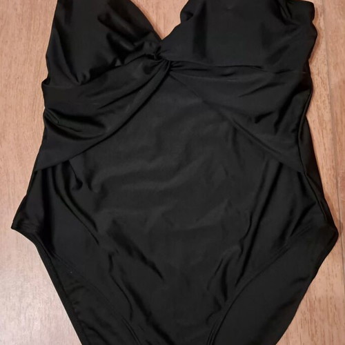 Sinsay one-piece swimsuit black size Large like new
