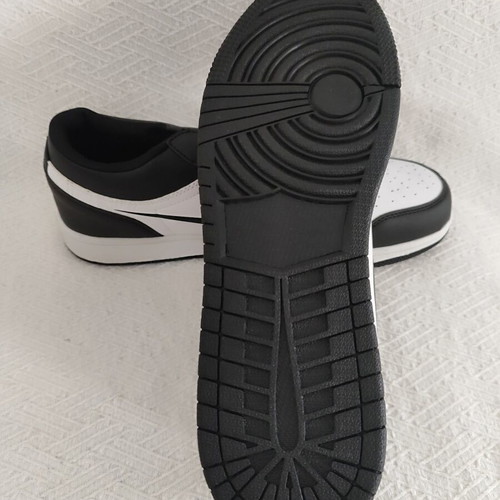Men's hand-painted Naruto athletic shoes size 44