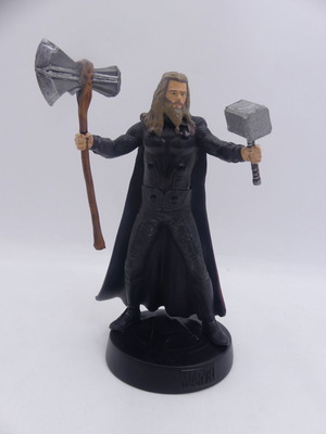 Marvel Movie Collection Thor (Endgame) фигура от смола употребявана 2023