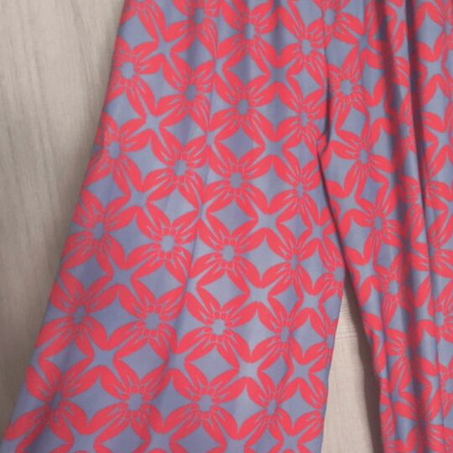 Summer Floral Palazzo Pants like new, elastic waist, side zipper, pockets