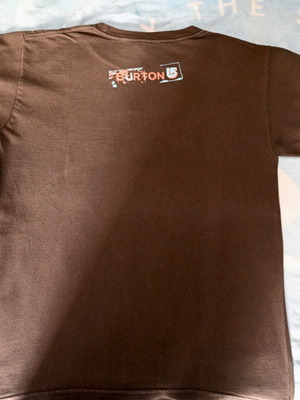 T shirt Burton кафяв, като нов, размер S