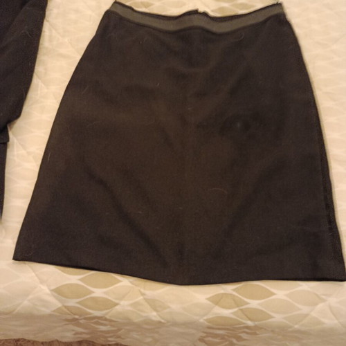 Women's black suit with jacket and skirt like new