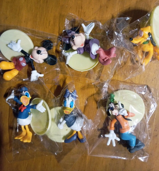 6 Συλλεκτικές φιγούρες Μίκυ Μαούς Disney 8.5cm ύψος