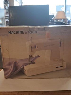 Machine a Coudre children's sewing machine used, good condition
