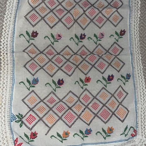 Vintage handmade embroidered table runner with floral and lace