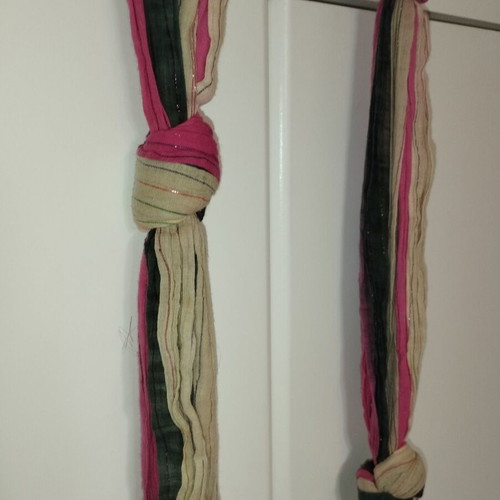 Benetton scarf very long with gold thread new, multicolored