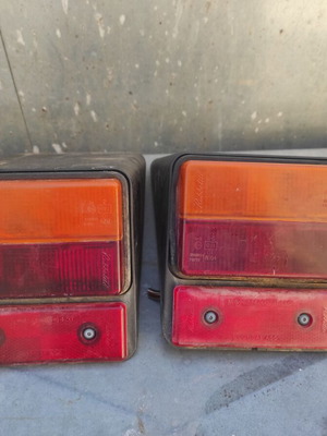 Πίσω φανάρια τρακτέρ New Holland 5460 μεταχειρισμένα, σετ 2 τεμαχίων