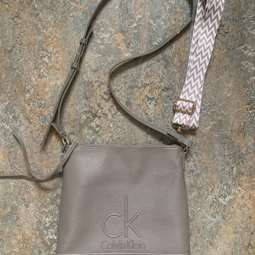 Calvin Klein crossbody bag used, gray and beige