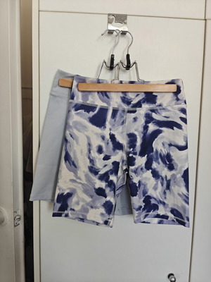 H&M Move cycling leggings set of 2, like new, white and turquoise, size 140 cm