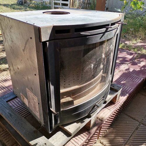 La Nordica energy cassette fireplace used 9kW