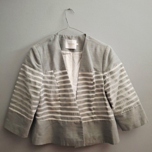 Taffeta Fabric Jacket like new, size XL