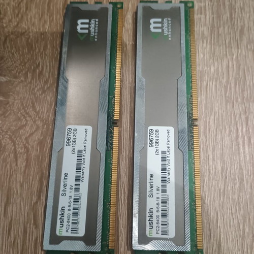 DDR2 memory set 2x1GB 800MHz like new