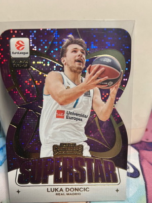 2025-26 Panini Contenders Luka Doncic Superstar card like new