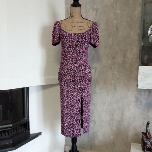 95% viscose summer long dress. Casual midi dress.