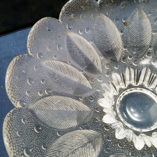 Crystal antique large bowl with scalloped edge and floral motifs