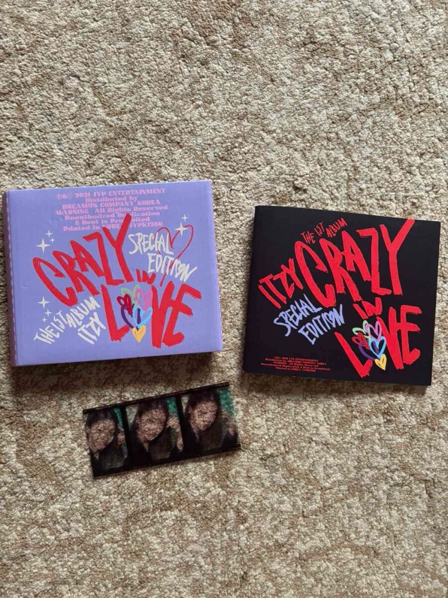 Itzy Kpop album Crazy In Love like new - € 13,00 - Vendora.cy