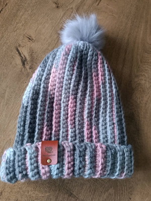Knitted handmade hat new, gray and pink