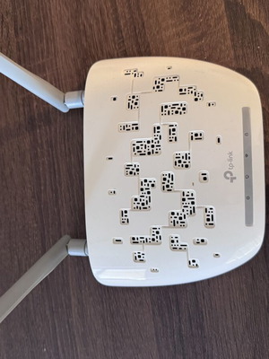 TP-LINK TL-WA801ND Wireless N Access Point like new
