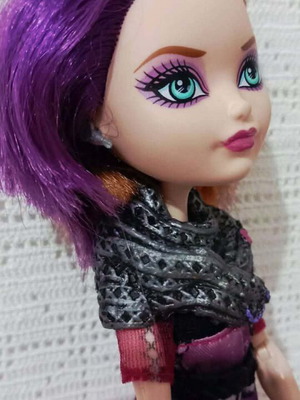 Ever After High Poppy O'Hair First Chapter 2015 doll