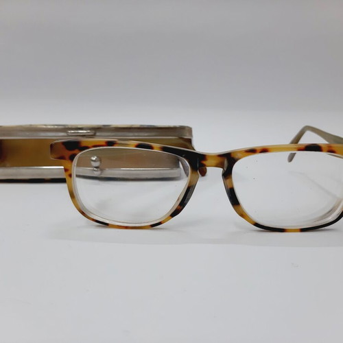Vintage Glasses with Cream-Green Double-Sided Case like new