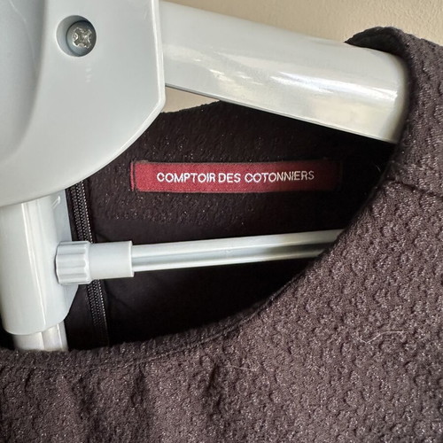 Dress comptoir des cotonniers black like new with zipper and subtle shimmer