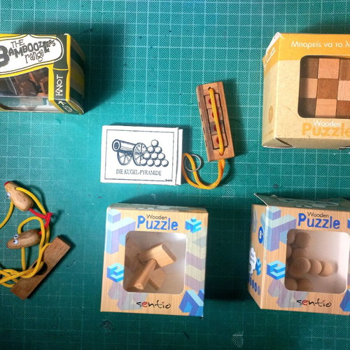 Puzzle set like new