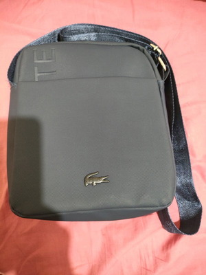 Τσαντάκι Lacoste καινούργιο σκούρο μπλέ