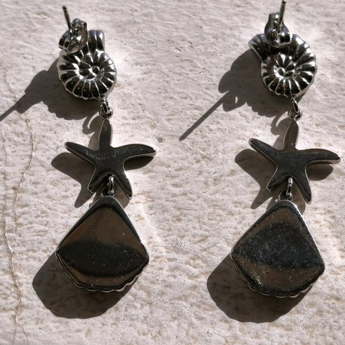 Silver earrings with shells and starfish like new