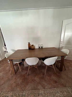 Τραπεζαρία MÖRBYLÅNGA από ΙΚΕΑ με 4 καρέκλες, ξύλο βελανιδιάς, σαν καινούργια