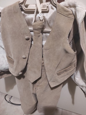 Children's baptism suit like new