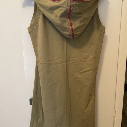 Champion sleeveless khaki dress with hood new