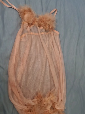 Nightgown used pink with fur trim, size M