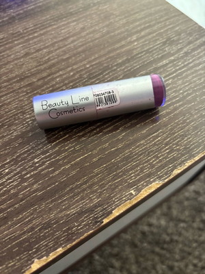 Κραγιόν Cometics beauty line σαν καινούργιο