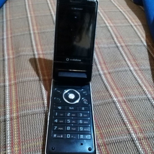 Sharp V903 vintage phone used for repair or spare parts